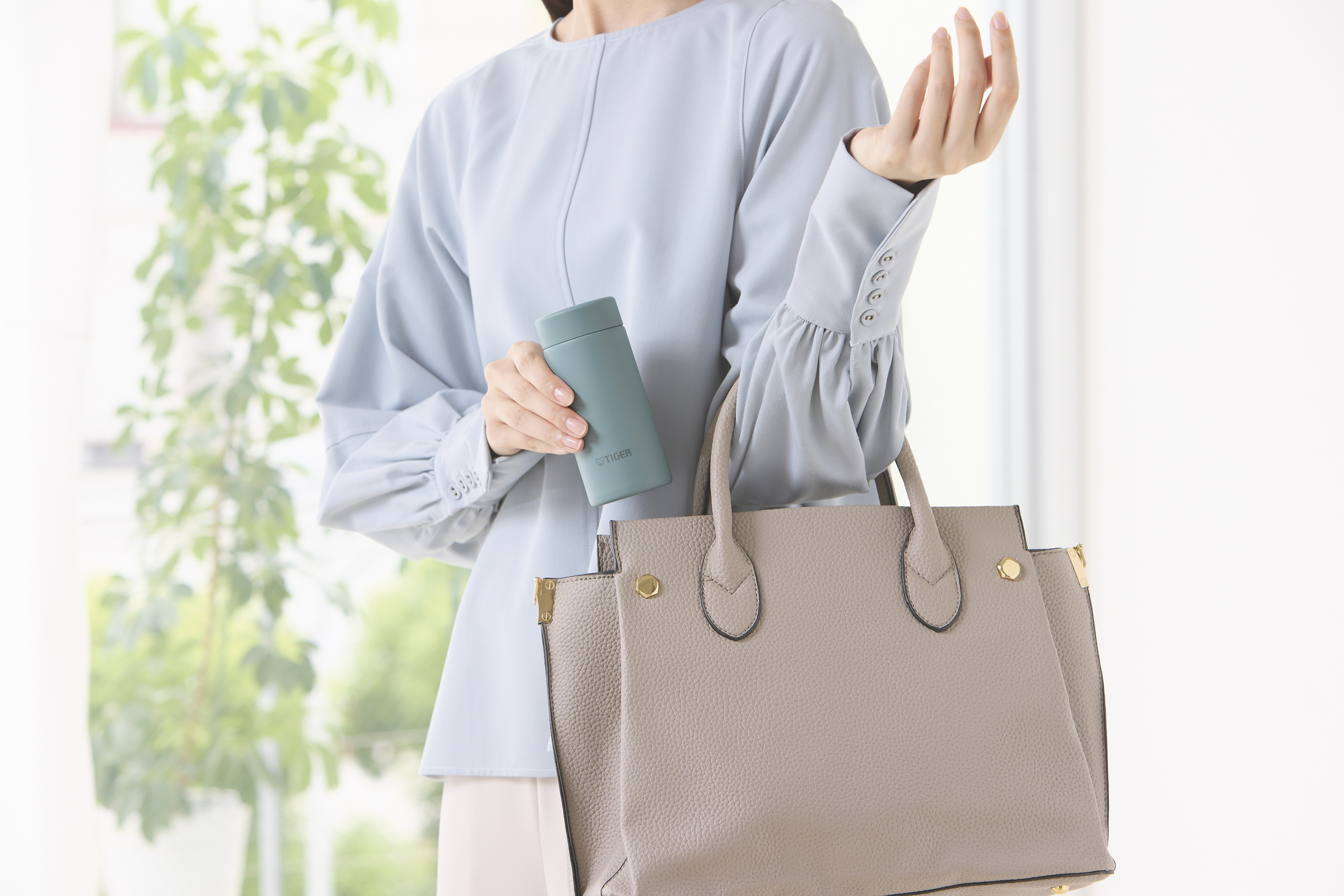 web_2025_mmp-c020al_ss_001_b.jpg (17.24 MB)