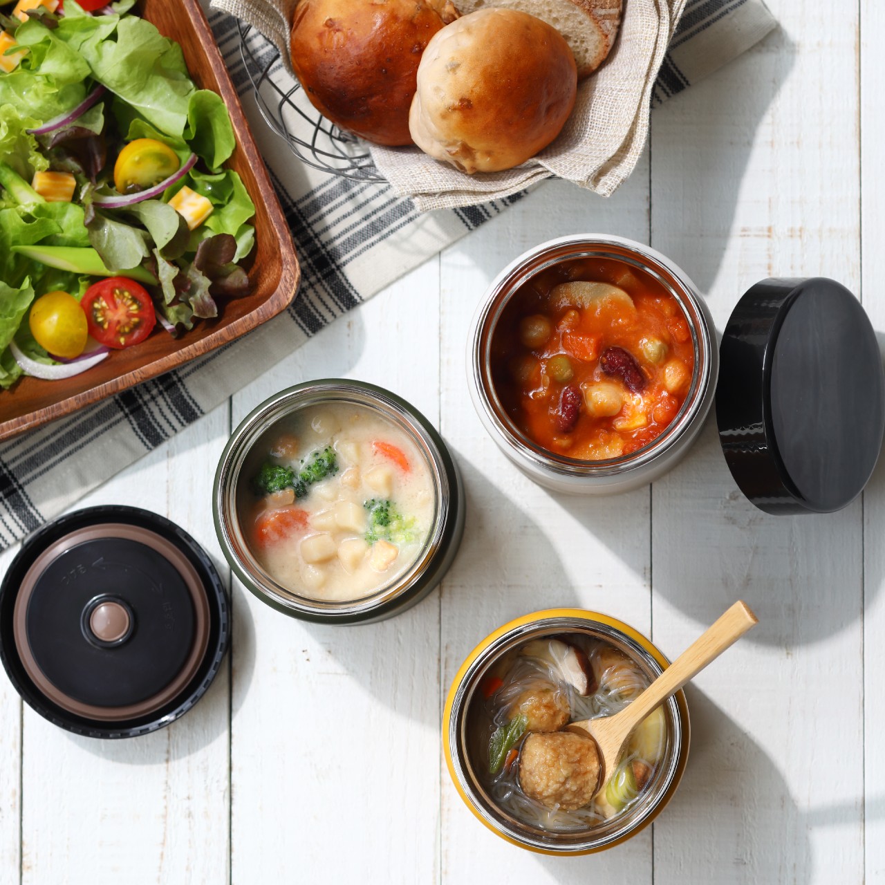 MCJ-K050075_FB & IG-02.jpg (350 KB)