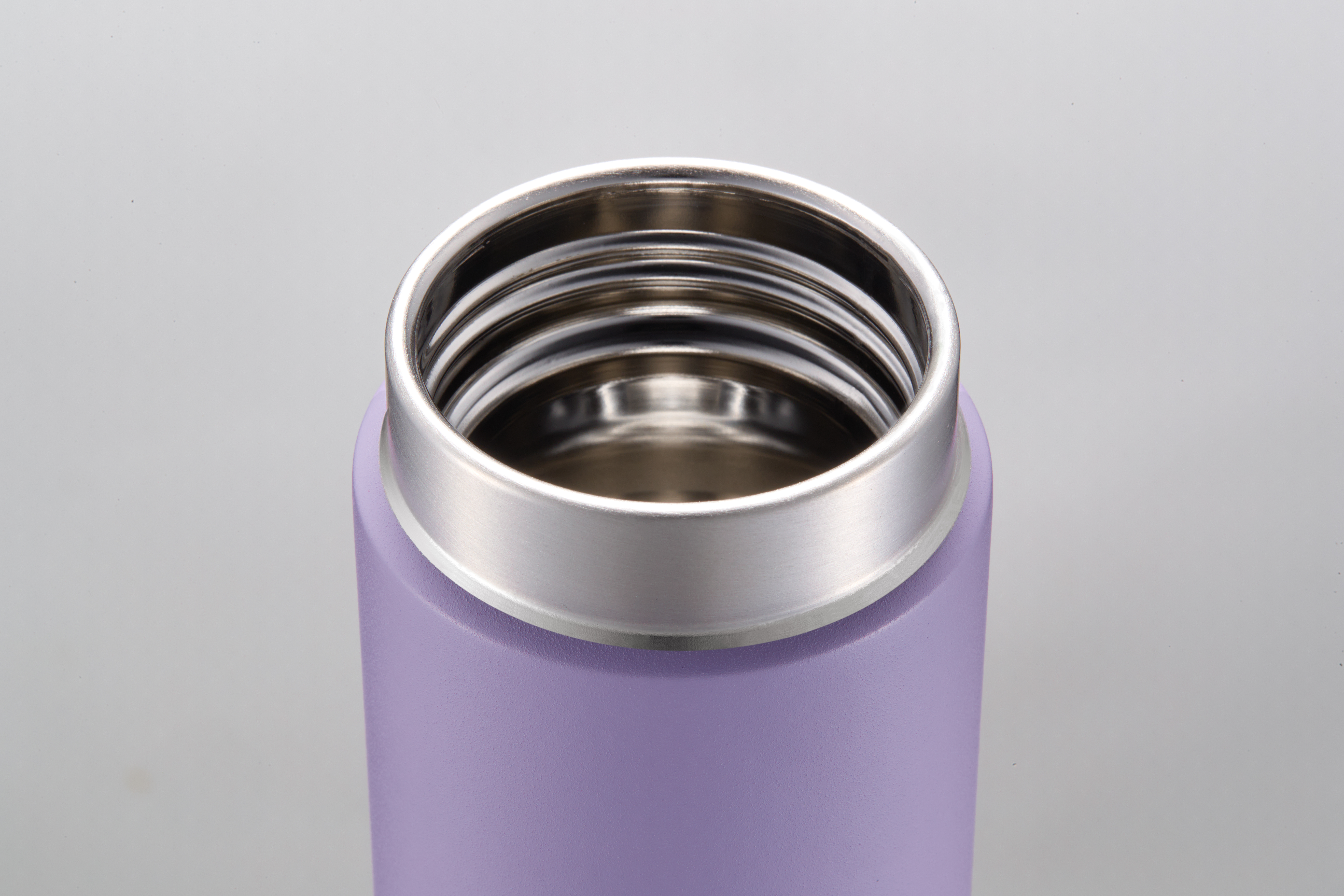 web_2022_mmz-w050vw_ss_001.jpg (10.57 MB)