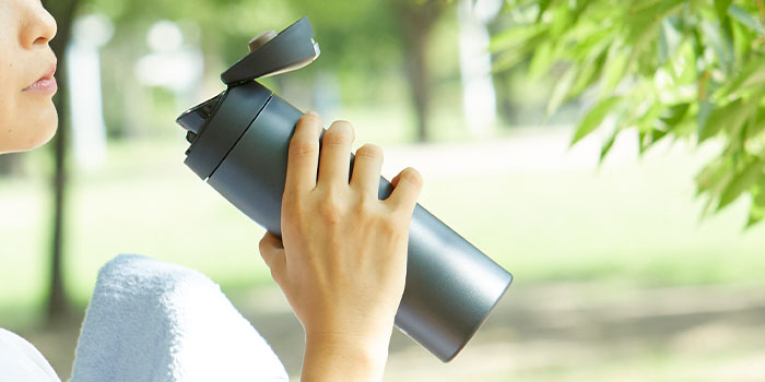 made-in-japan-stainless-steel-thermal-bottle-mje-a-flip-cap-4.jpg (69 KB)